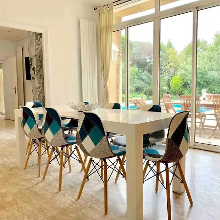 Guest house Cap D'antibes Piscine & Plage Des Ondes A Pied