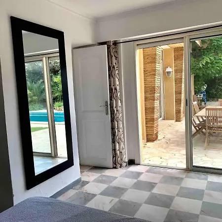 Cap D'antibes Piscine & Plage Des Ondes A Pied Guest house Antibes