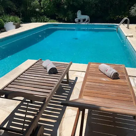 Guest house Cap D'antibes Piscine & Plage Des Ondes A Pied *